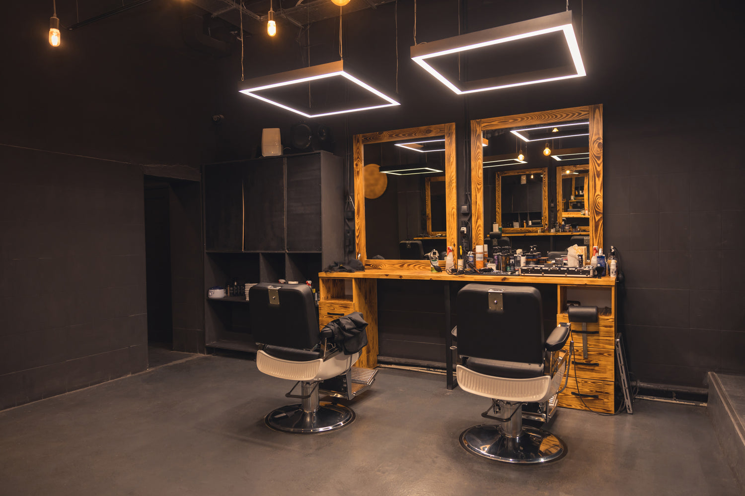 Barber Stations